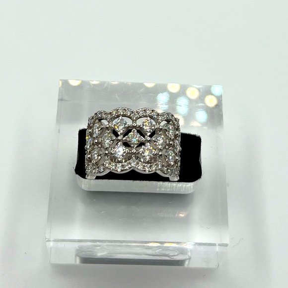 R1501 2.388 Carat VVS1 Moissanite Diamond FRENCH PAVE STARS...